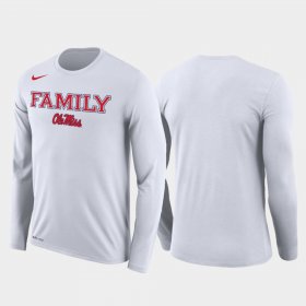 Family on Court Ole Miss March Madness Basketball Performance Long Sleeve Men's White T-Shirt 337056-525